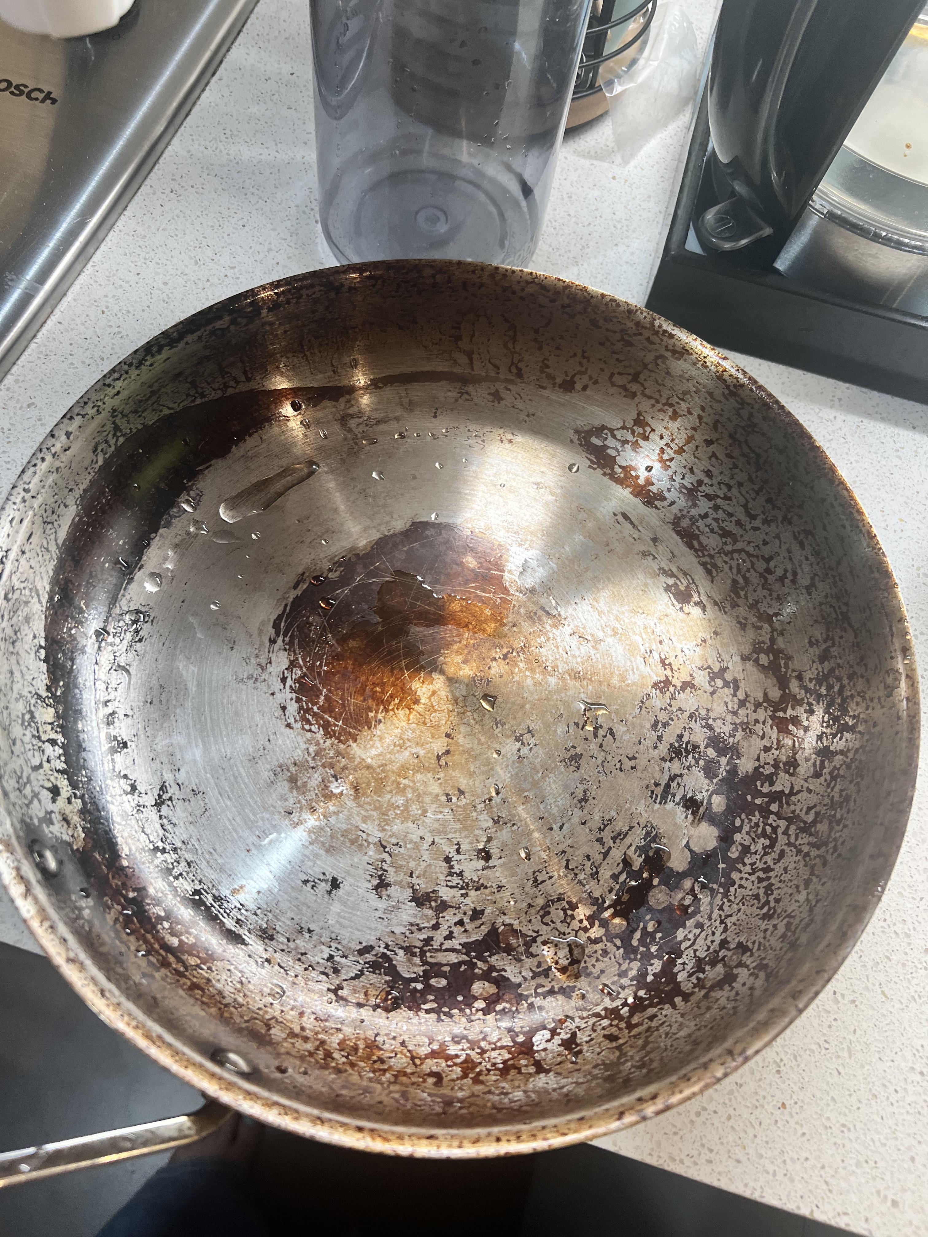 Cleaning Stainless Steel Pans