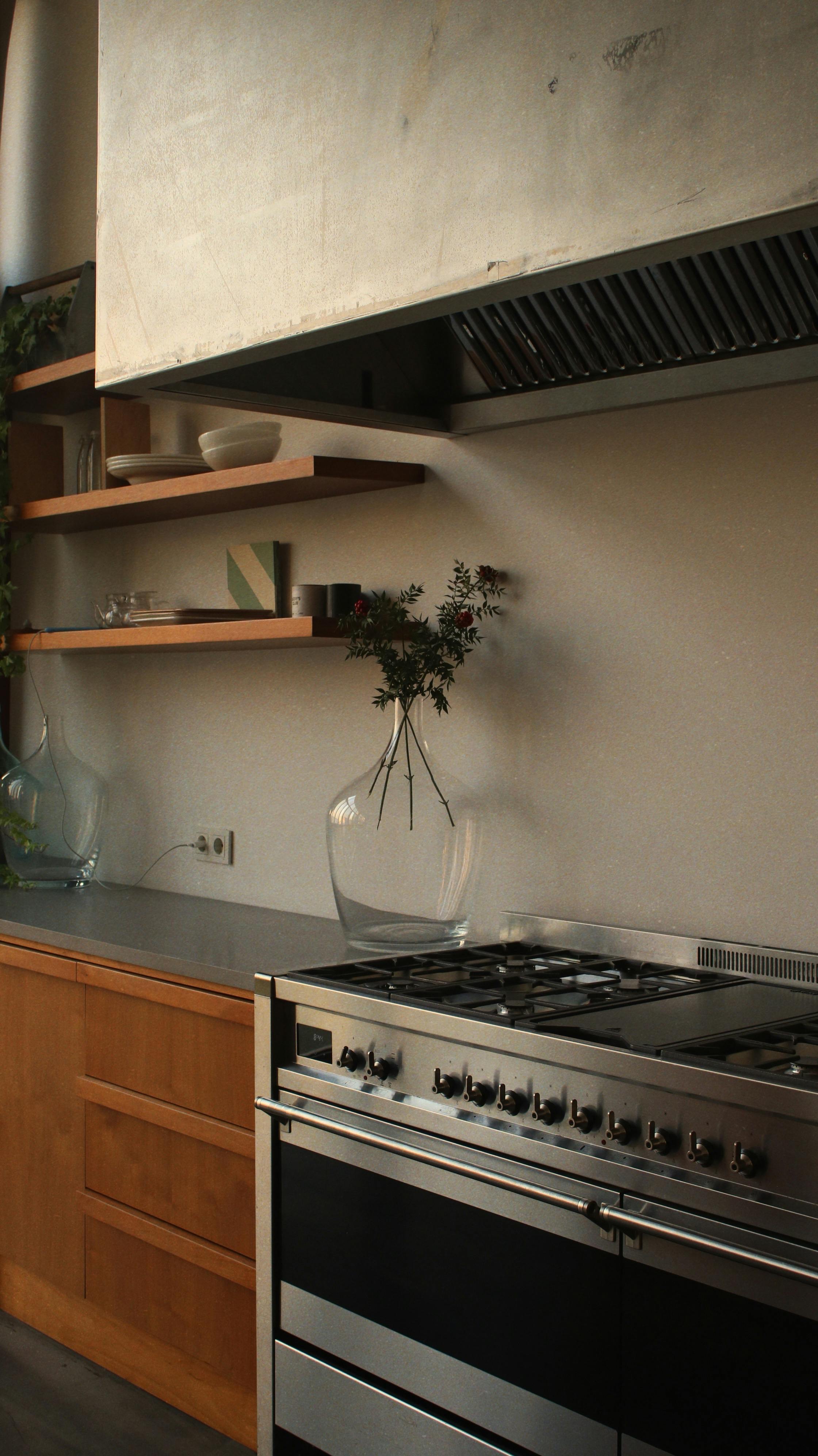 Oven cleaning in progress